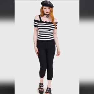 Killstar Black Capris